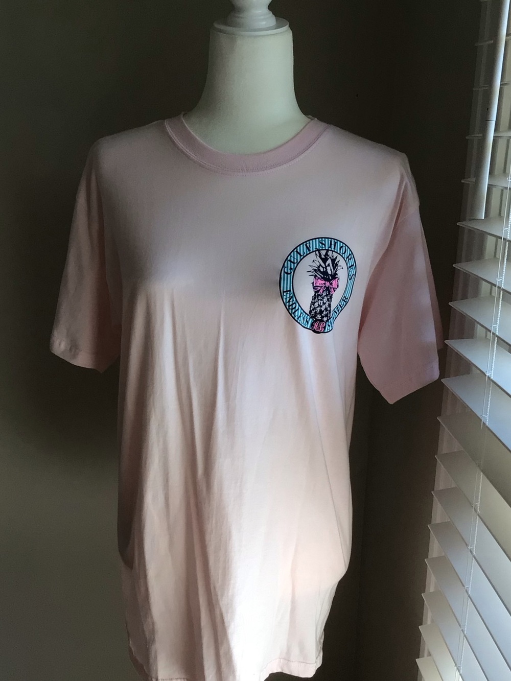 NWOT Surf Style Gulf Shores AL Graphic Tee